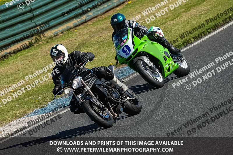 enduro digital images;event digital images;eventdigitalimages;mallory park;mallory park photographs;mallory park trackday;mallory park trackday photographs;no limits trackdays;peter wileman photography;racing digital images;trackday digital images;trackday photos